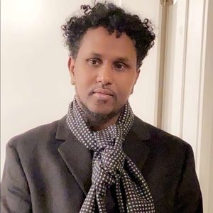 Meet your Posher, Elias